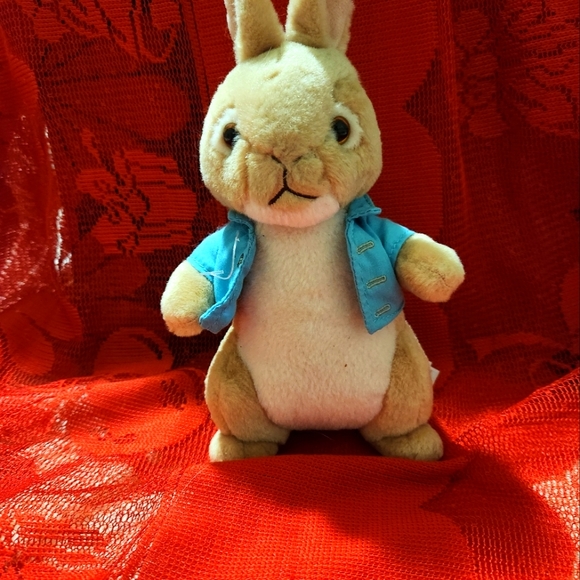 Ty Peter Rabbit Cotton Tail Plush - Picture 1 of 1